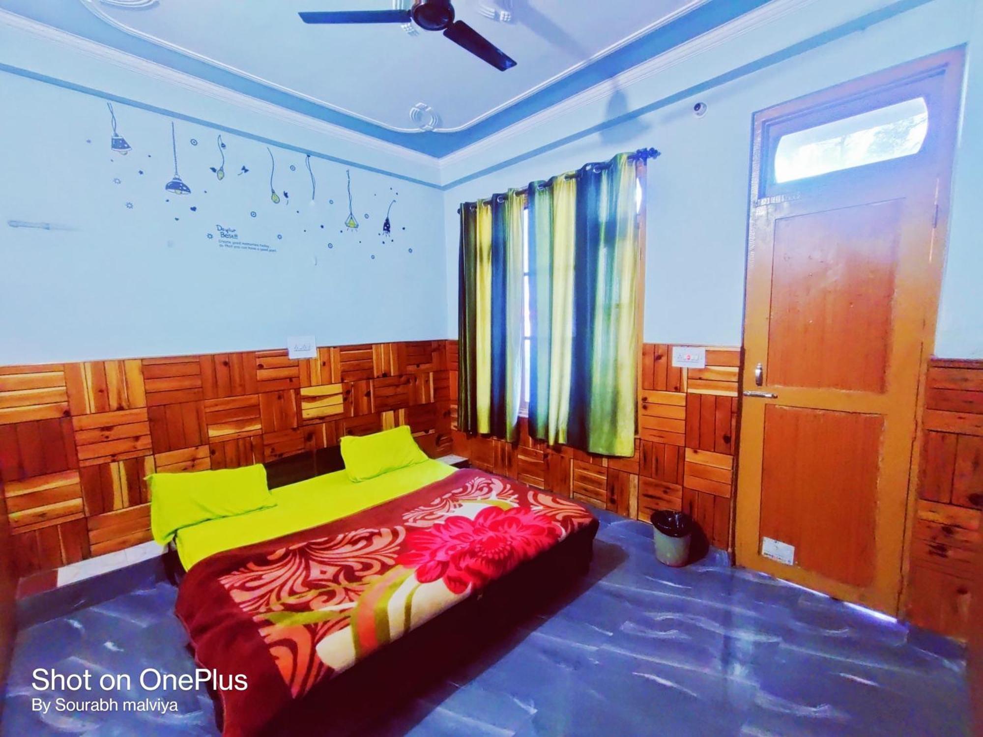 Chalo Chhalal Hotel & Cafe Kasol Exterior photo