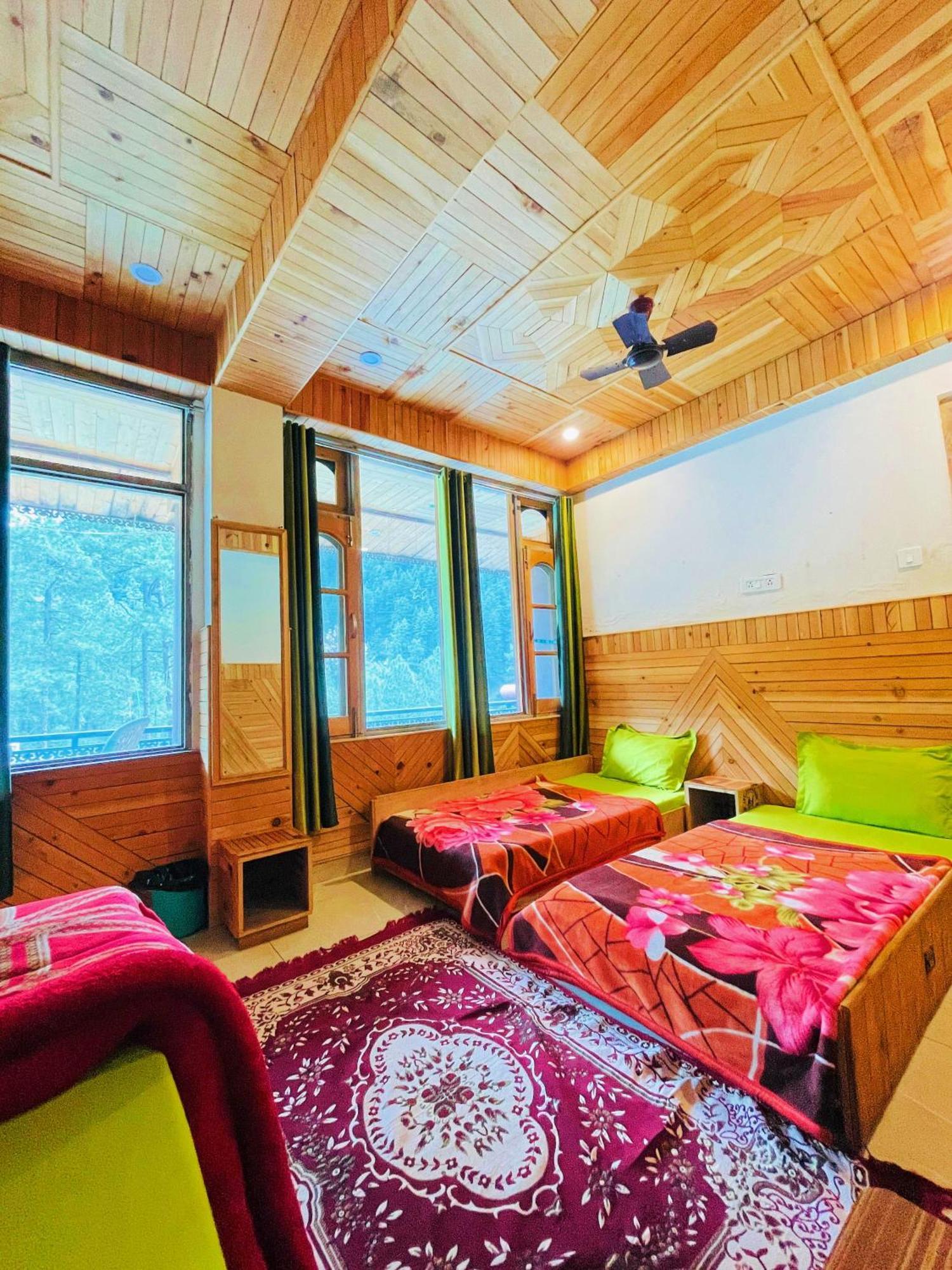 Chalo Chhalal Hotel & Cafe Kasol Exterior photo