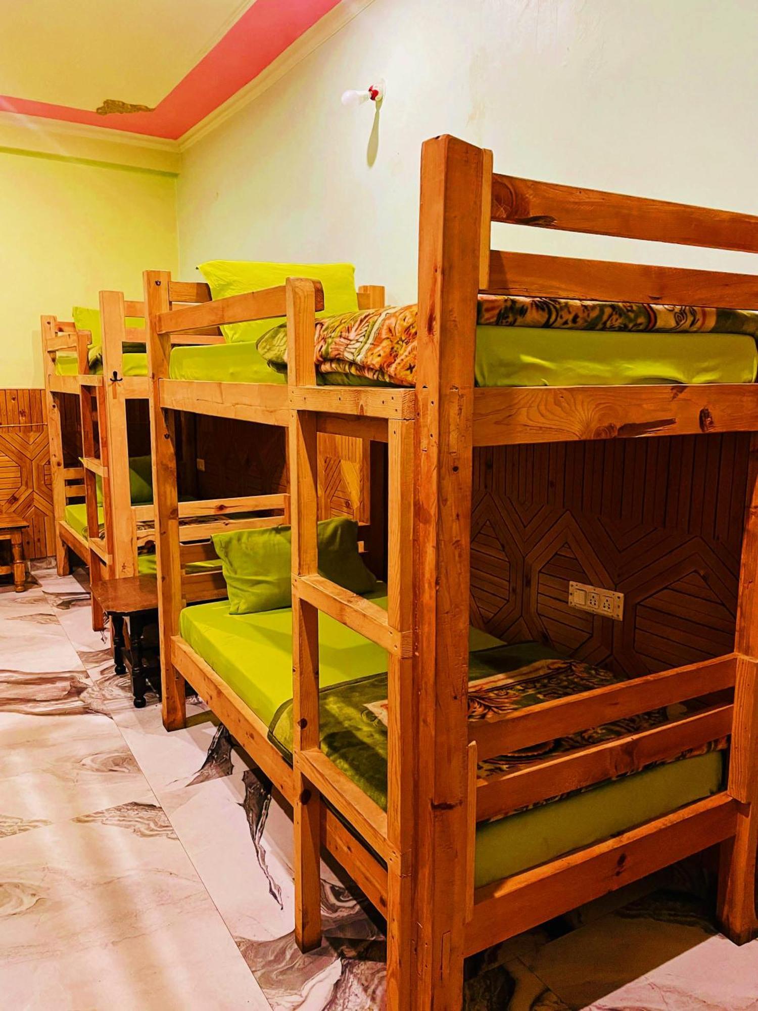 Chalo Chhalal Hotel & Cafe Kasol Exterior photo